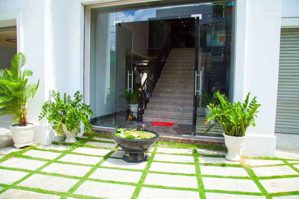 Eden Roc Hotel Ho Chi Minh City Exterior photo